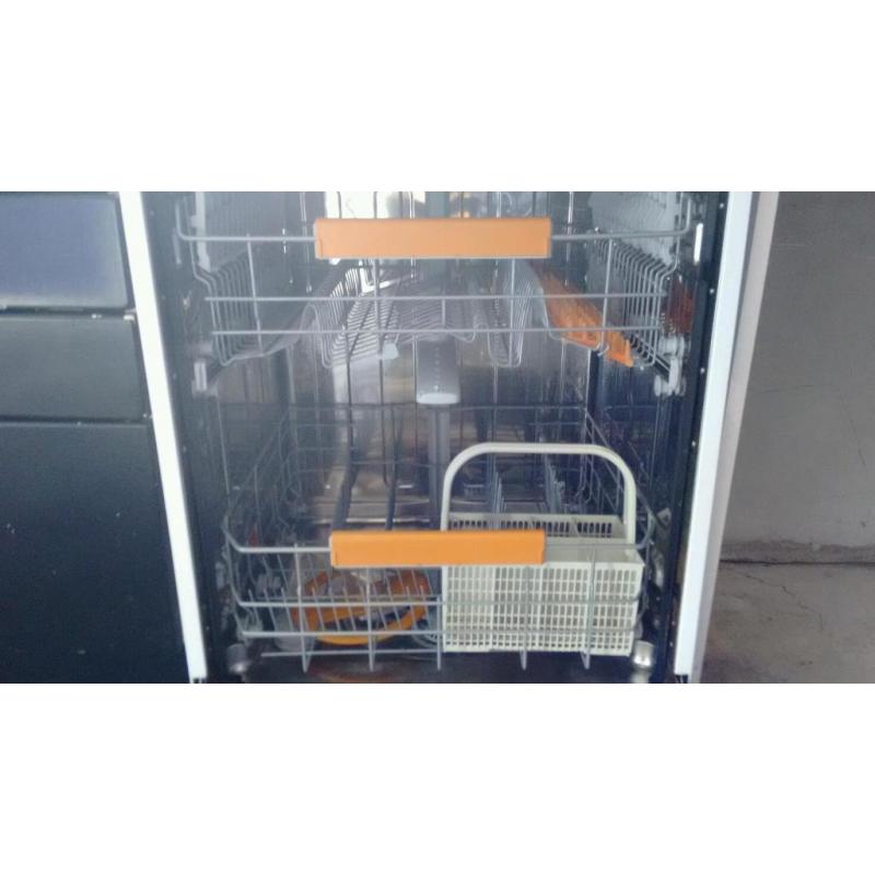 Electrolux XXL freestanding Dishwasher