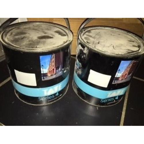 2 x B & Q Tate Satin Paint in Doric 2.5lt