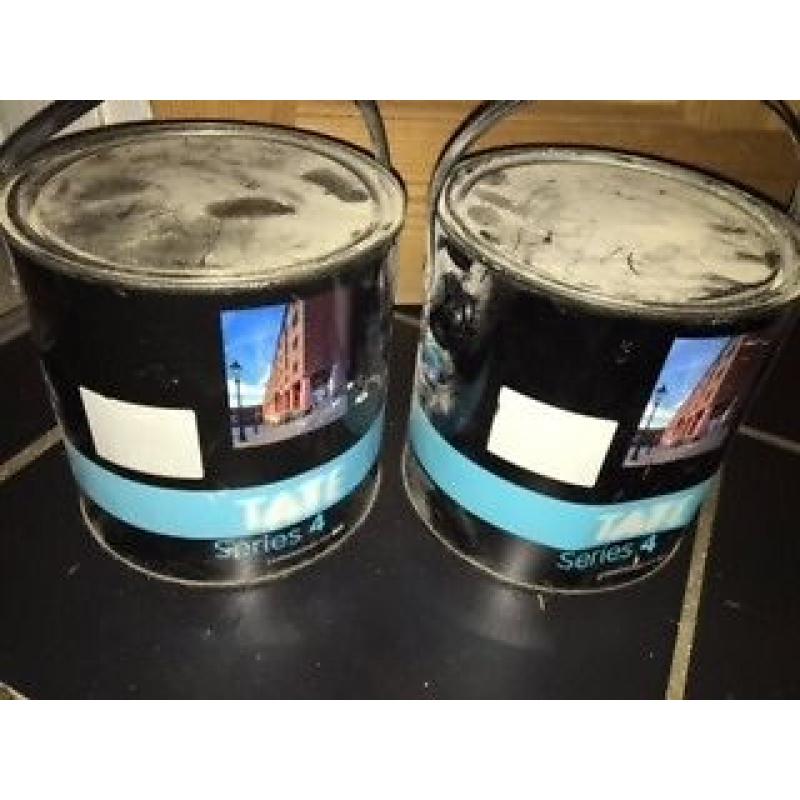 2 x B & Q Tate Satin Paint in Doric 2.5lt