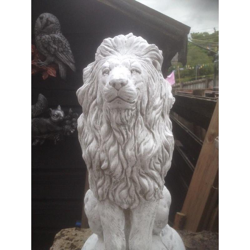 Garden lions