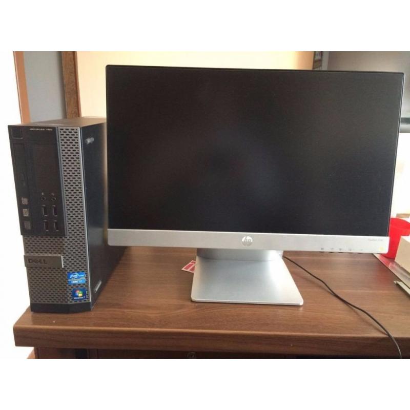 Photographers workstation IPS 21 screen and Core i7 PC with 16Gb Ram Radeon graphics Photoshop etc