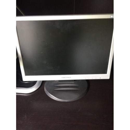 LCD MONITOR