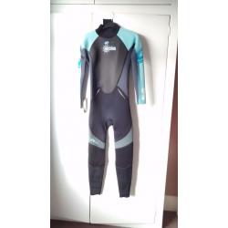 Sola wetsuit size 3XL good condition