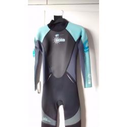 Sola wetsuit size 3XL good condition