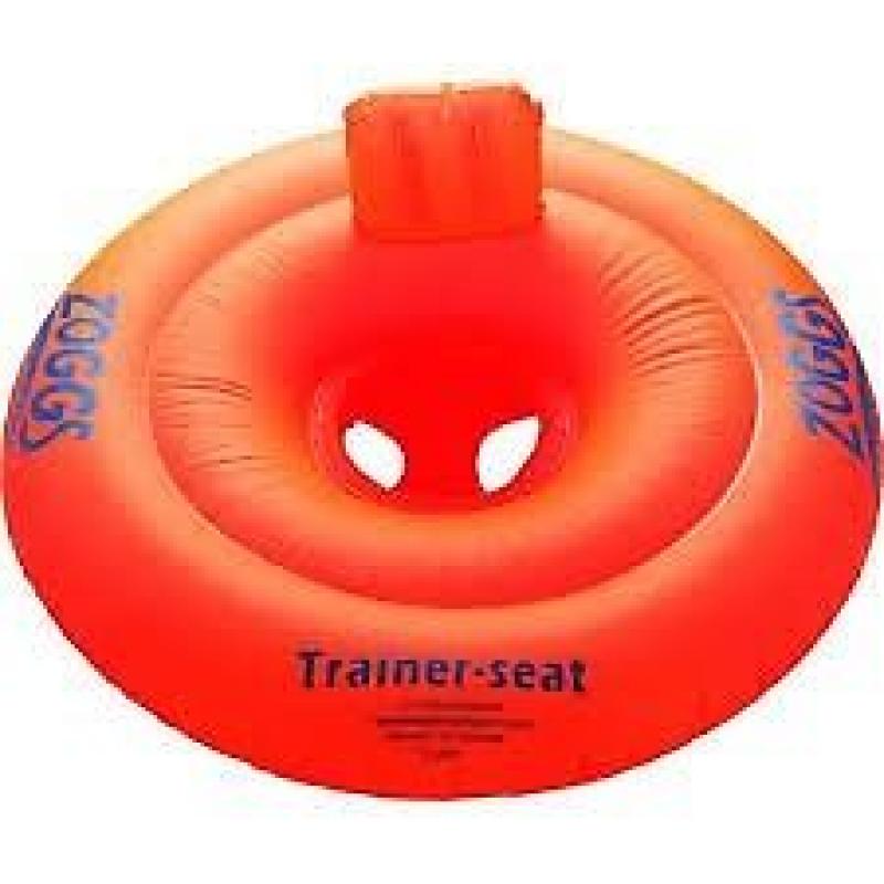 Zoggs swimming trainer seat 12-18 months with 20 swim nappies