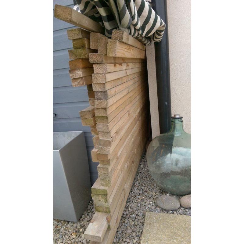 Clearance 47 pieces of wood largest 90x40x250, all 250 long