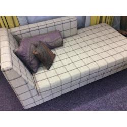 Pure Wool Chaise Longue with cushions