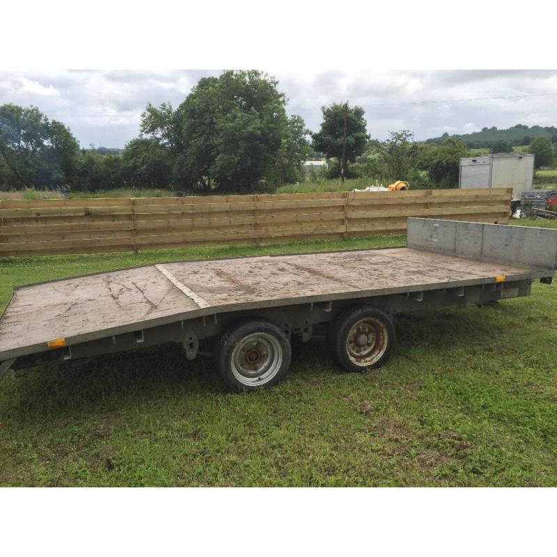 Trailer transporter