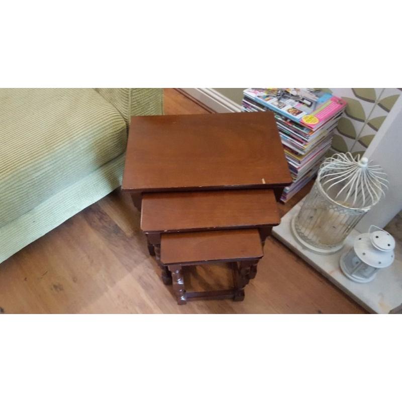Vintage Retro Style Tables Side Tables Stool Bedside Table Bathroom Seats Nest of 3 Tables