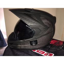 Icon Variant Battlescar Motorbike Helmet - Small - Nearly new!