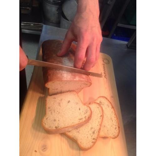 Volunteers Urgently Needed for Breadmaking Group in City Centre!