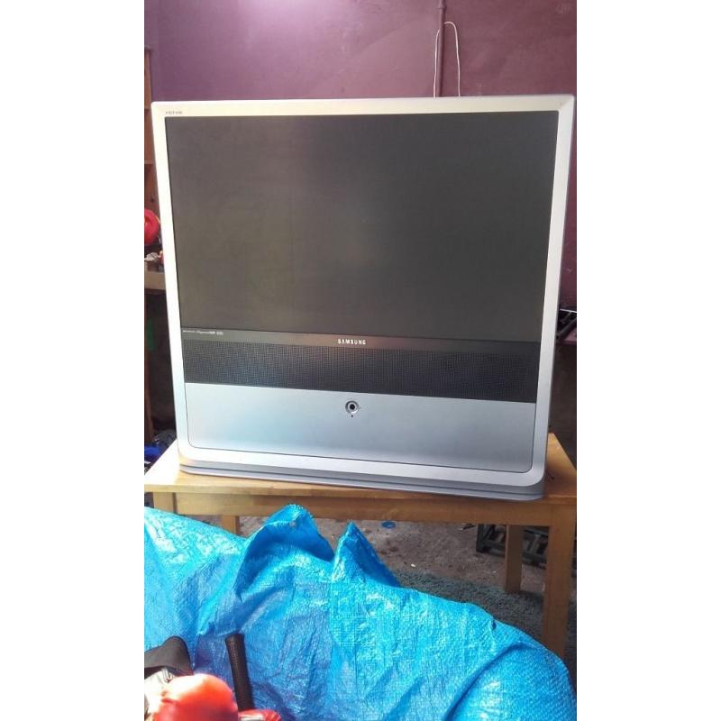 Projector tv with stand great condition