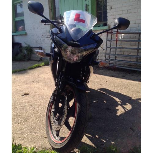 2011 Honda CBR 125R, Excellent Condition