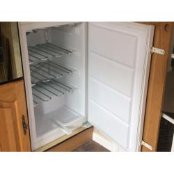 INTEGRATED FREEZER,530 X 870
