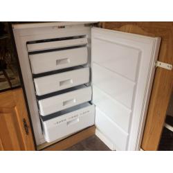 INTEGRATED FREEZER,530 X 870