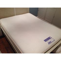 Memory Foam Mattress (UK king size)