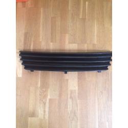 Badgless VW POLO 6N/6N2 Grill, never used.
