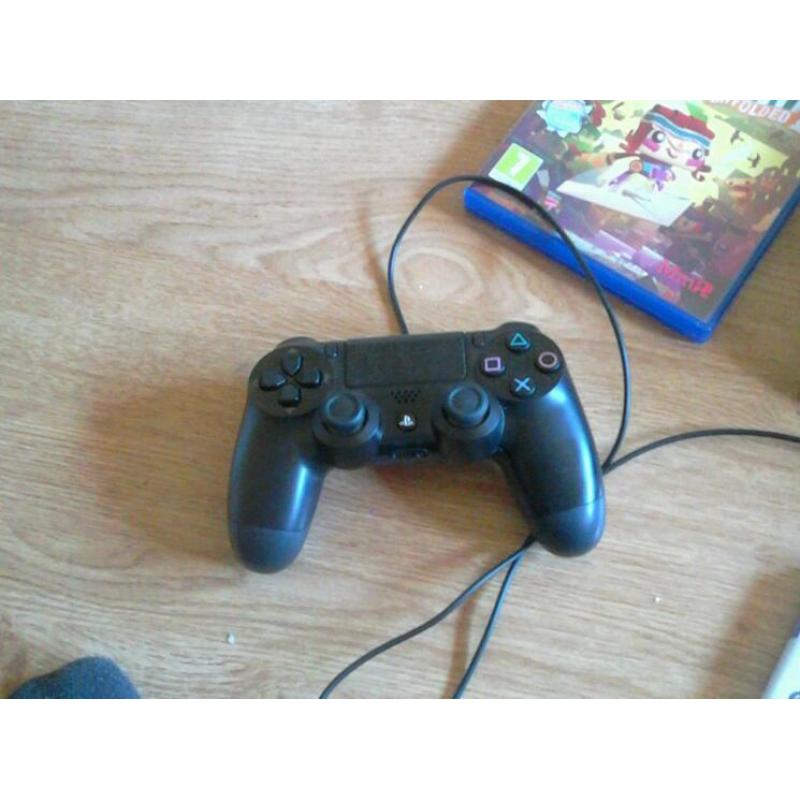 Ps4 +6 games+1 controller