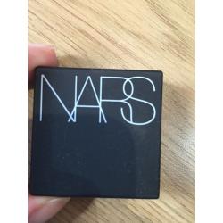 Nars DIONE