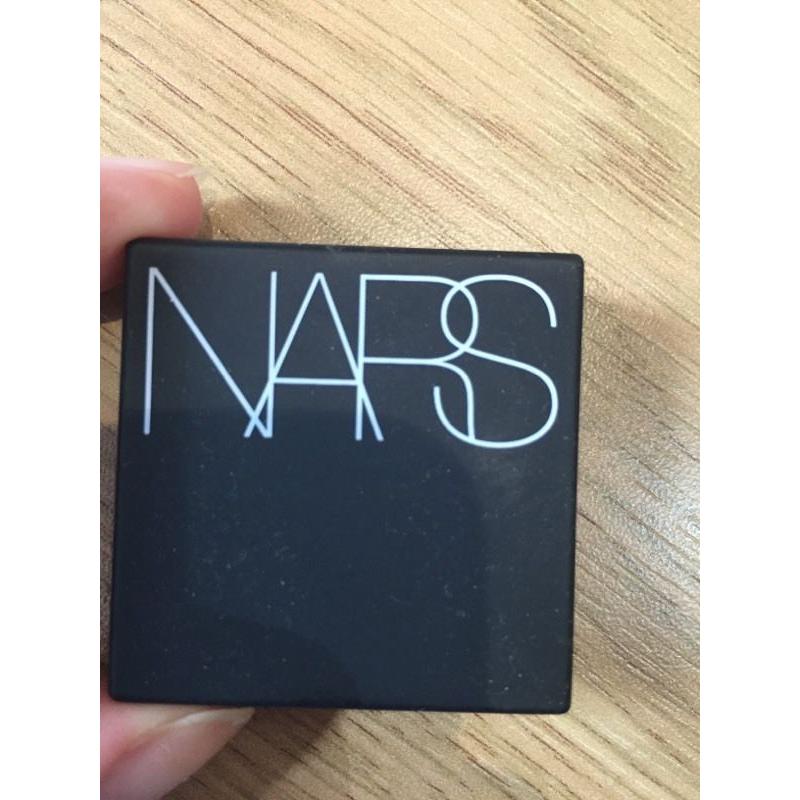 Nars DIONE