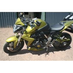 Stunning Honda CB1000r9