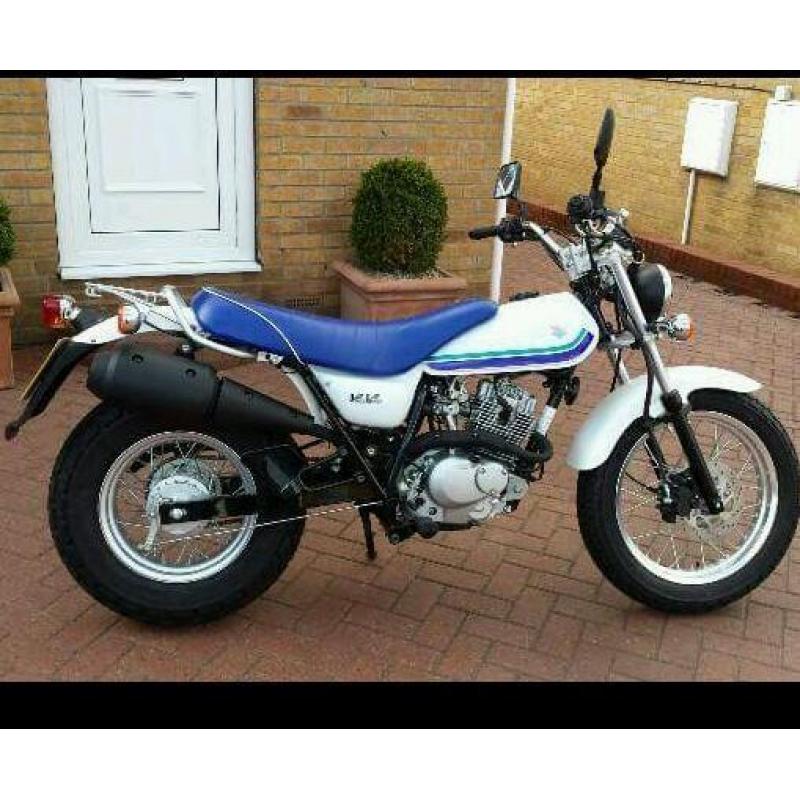 Suzuki rv 125 van van