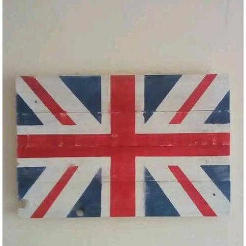Handmade pallet wall art union jack flag,worn effect,all fittings included.