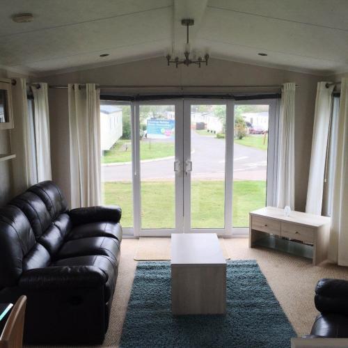 BARGAIN STATIC CARAVAN FOR SALE, NORTHUMBERLAND, NEAR NEWCASTLE, MORPETH, AMBLE, SOUTH SHIELDS