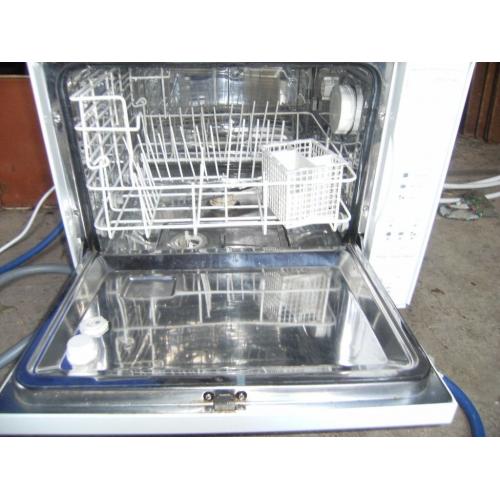 TABLETOP DISHWASHER