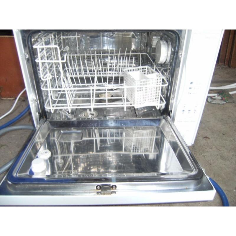 TABLETOP DISHWASHER