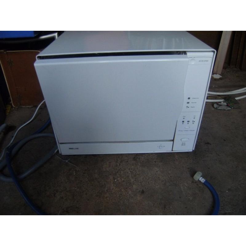 TABLETOP DISHWASHER