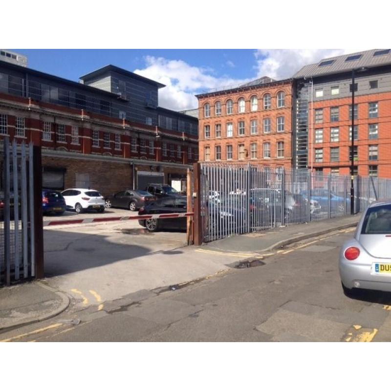 Just Off***GREAT ANCOATS ST***Few Minutes To**PICCADILLY GARDENS & MARKET ST**Open Air Parking(3288)