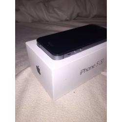 NEW CONDITION - APPLE IPHONE 5S - 32GB - SPACE GREY - UNLOCKED