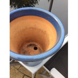 Outdoor plant pot