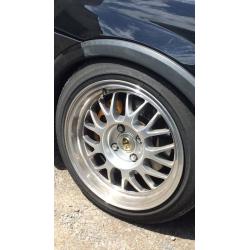 Vauxhall 4x100 15" alloy wheels 3 months old