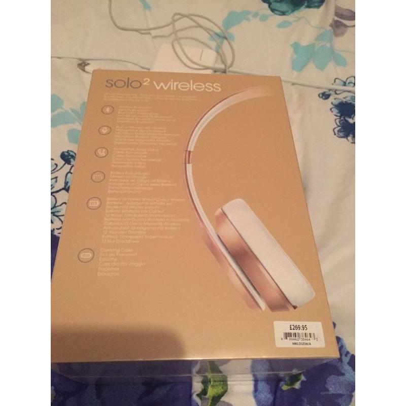 Beats solo2 wireless headphones