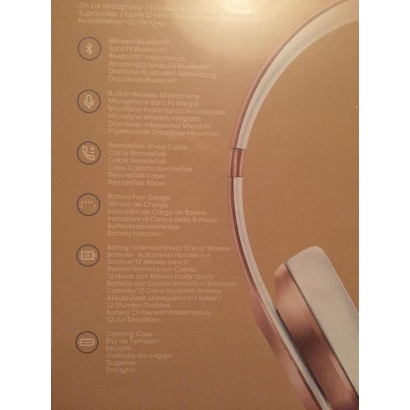 Beats solo2 wireless headphones