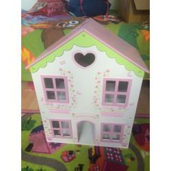 Rosebud cottage dolls house