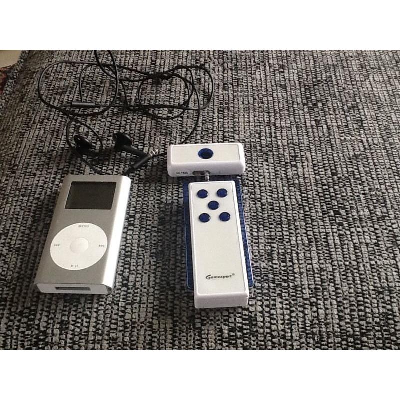 Apple I pod mini 4gb with remote control