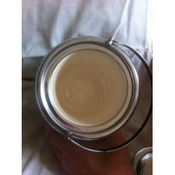 Biscuit barrel