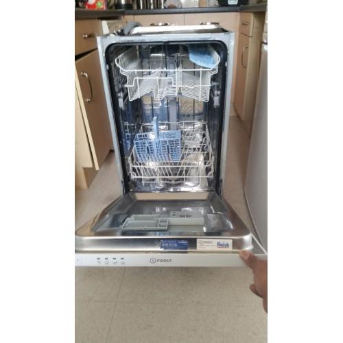 Indesit built in integrated slimline dishwasher