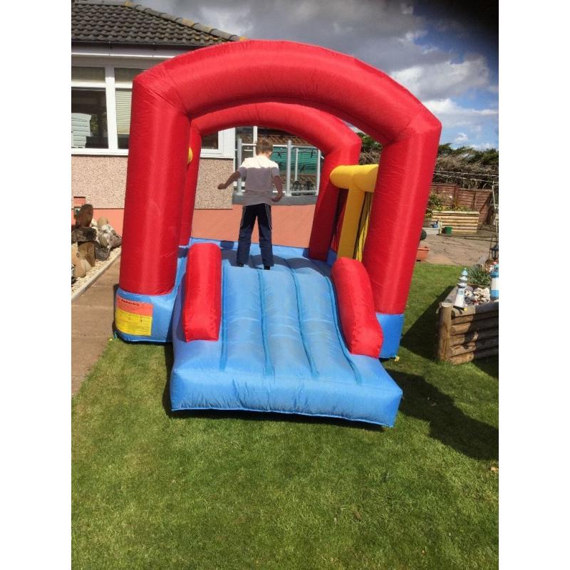 bouncy castle heavy duty
