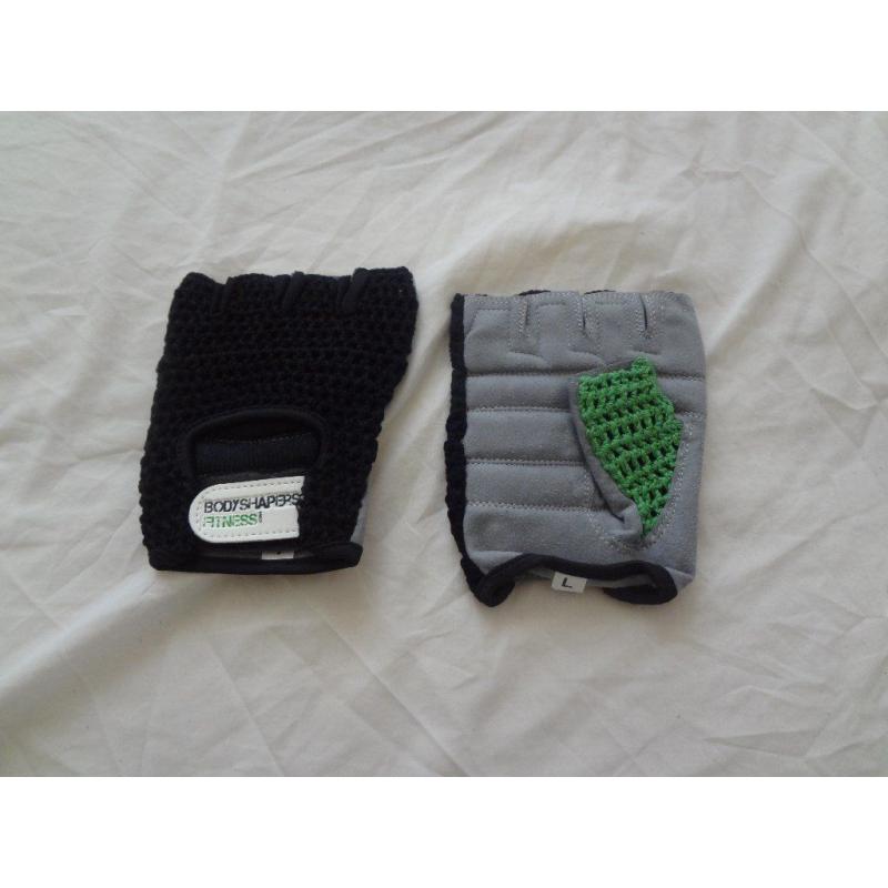 Gym training gloves