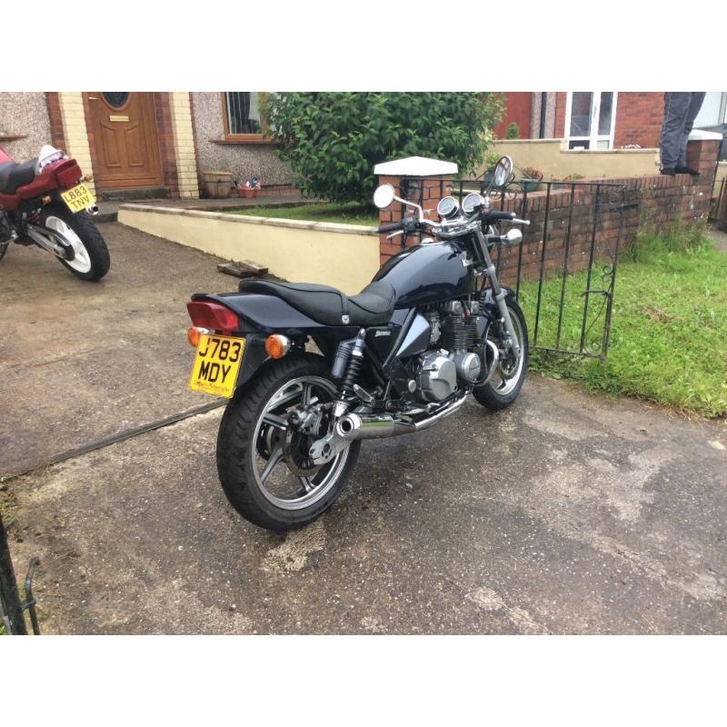 Kawasaki 550cc zephyr 1992