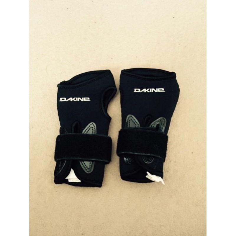 Wrist protectors