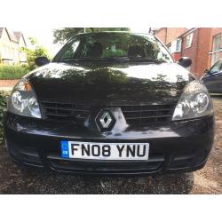 Renault CLIO 2 keys, 5 doors, low milage, very good condition, ready to go:)