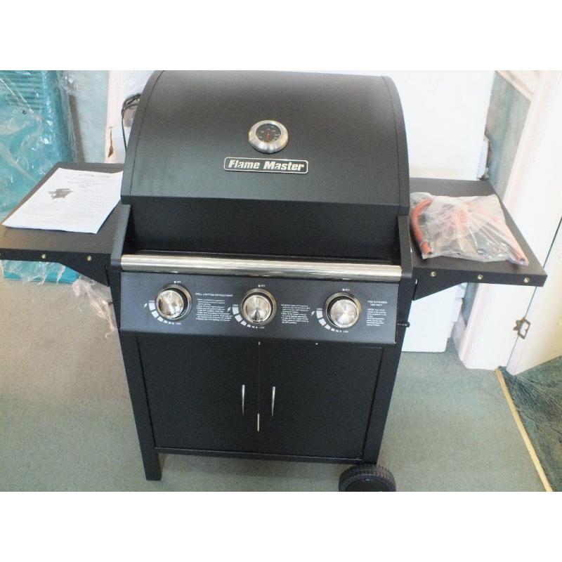 Flame Master Professional Chef 3-Burner Gas Barbecue - New and assembled - can deliver