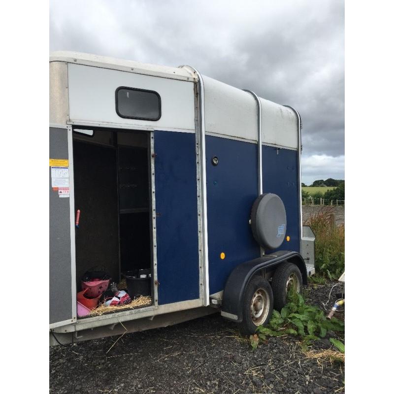 Ifor Williams 403 single horse trailer