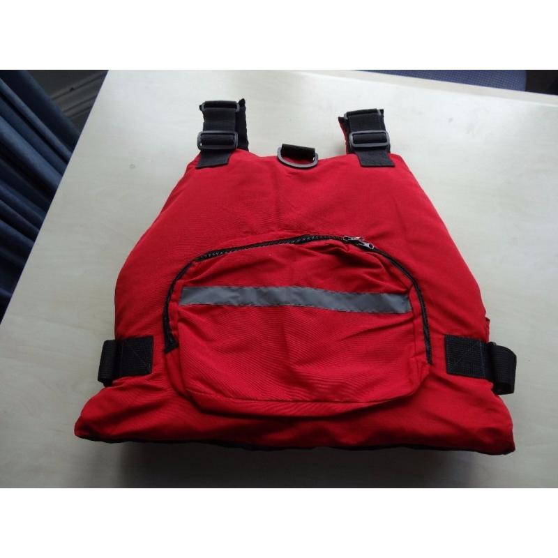Buoyancy Aid - M/L *BRAND NEW* - Lots of pockets and extra features