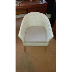 commode basket chair